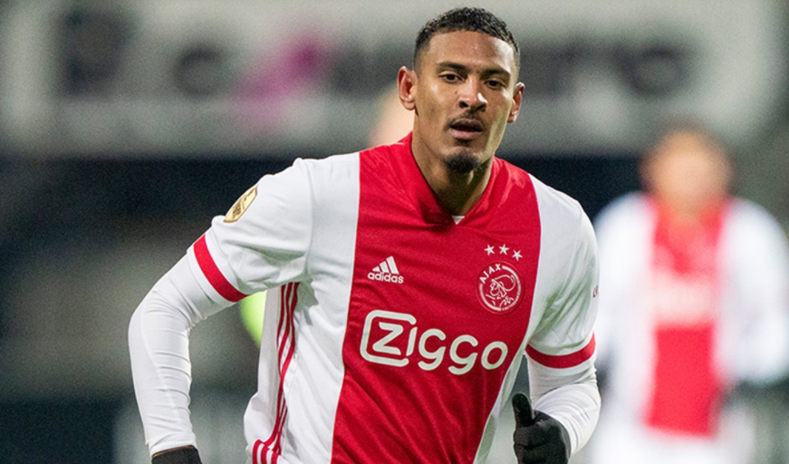 清晨法兰克福调整名单以备荷甲，状态回暖环节打磨，底气十足，医务组通报恢复的简单介绍九游官方平台