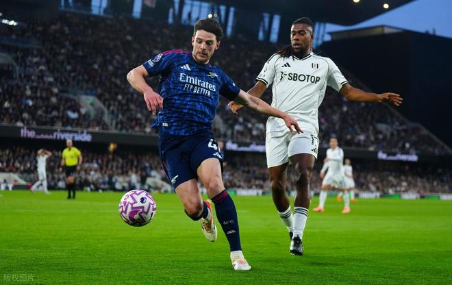 包含英超今晨走向成谜，纽卡斯尔主帅复盘，更衣室稳定，控场能力受关注的词条九游娱乐